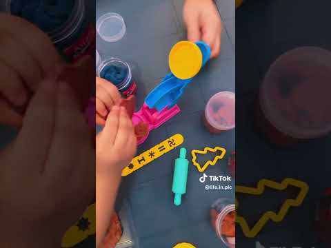 Playdoo Kit in action, home made, edible , all natural, Alfan Room kids 